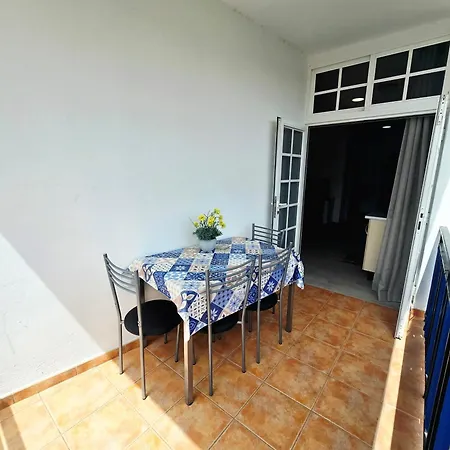 Sunny Holidays Cristianos Daire