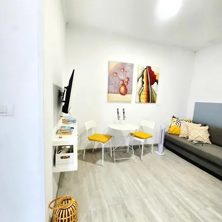 Sunny Holidays Cristianos Los Cristianos (Tenerife)