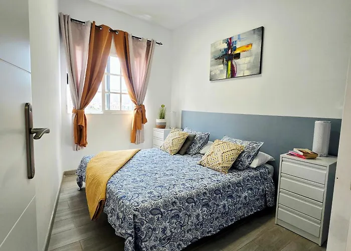 Sunny Holidays Cristianos Apartmán