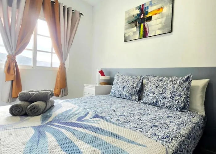 Sunny Holidays Cristianos