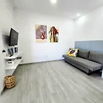 Sunny Holidays Cristianos Appartement *