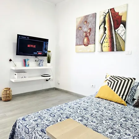 Sunny Holidays Cristianos דירה *